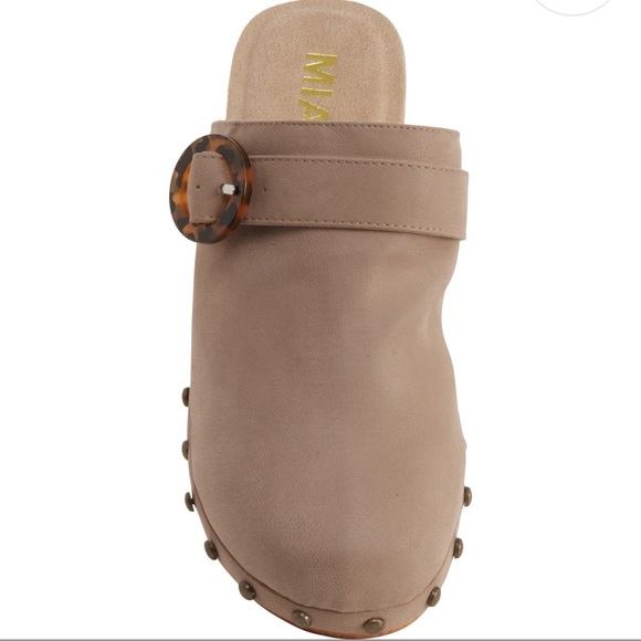 NWT MIA Clogs - Picture 4 of 11